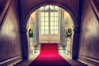 Escaliers glissants : solutions efficaces pour sécuriser votre intérieur en 2025
