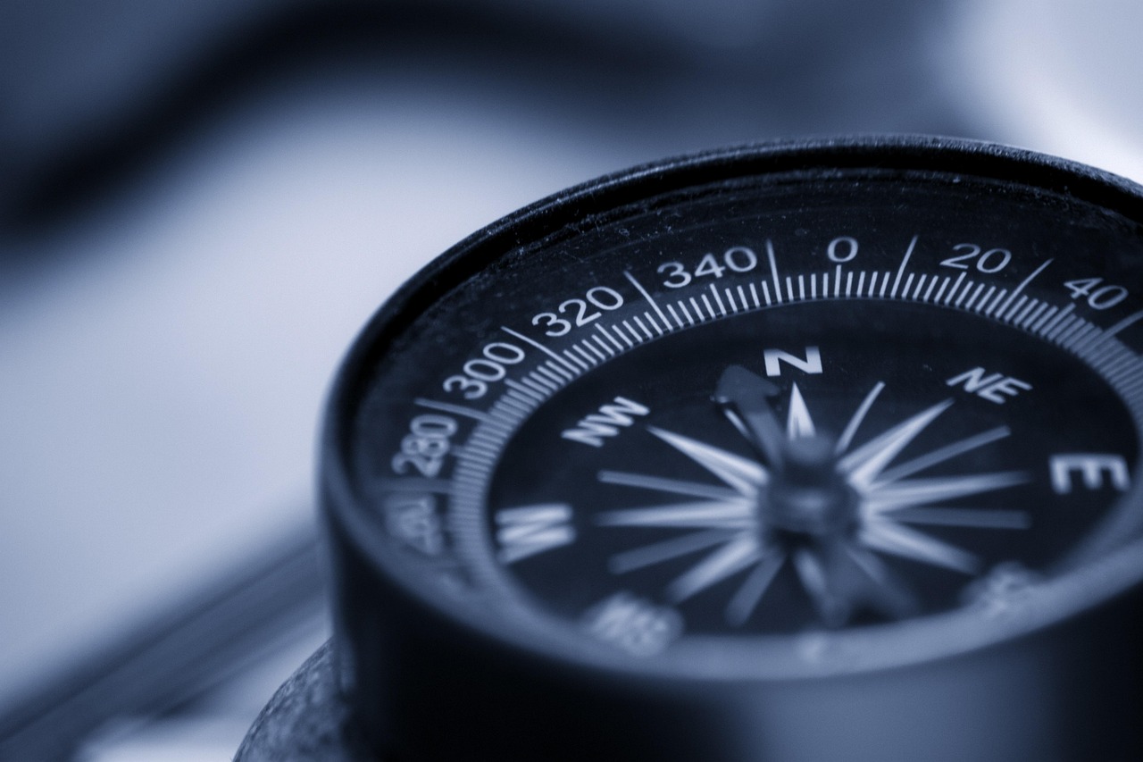 découvrez les différents styles de leadership, leurs caractéristiques et impacts sur la performance des équipes. apprenez à identifier et à adopter le style de leadership le mieux adapté à votre organisation.